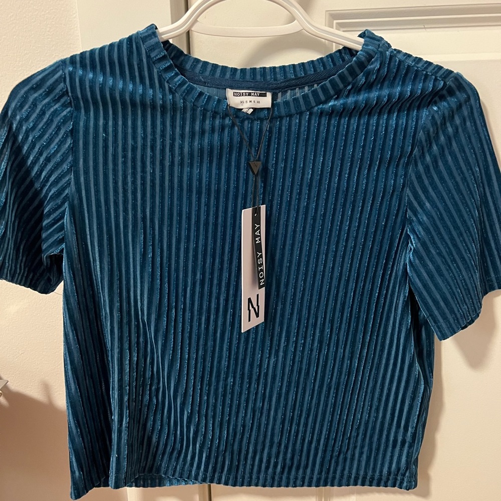 Noisy May Short Sleeve Top
